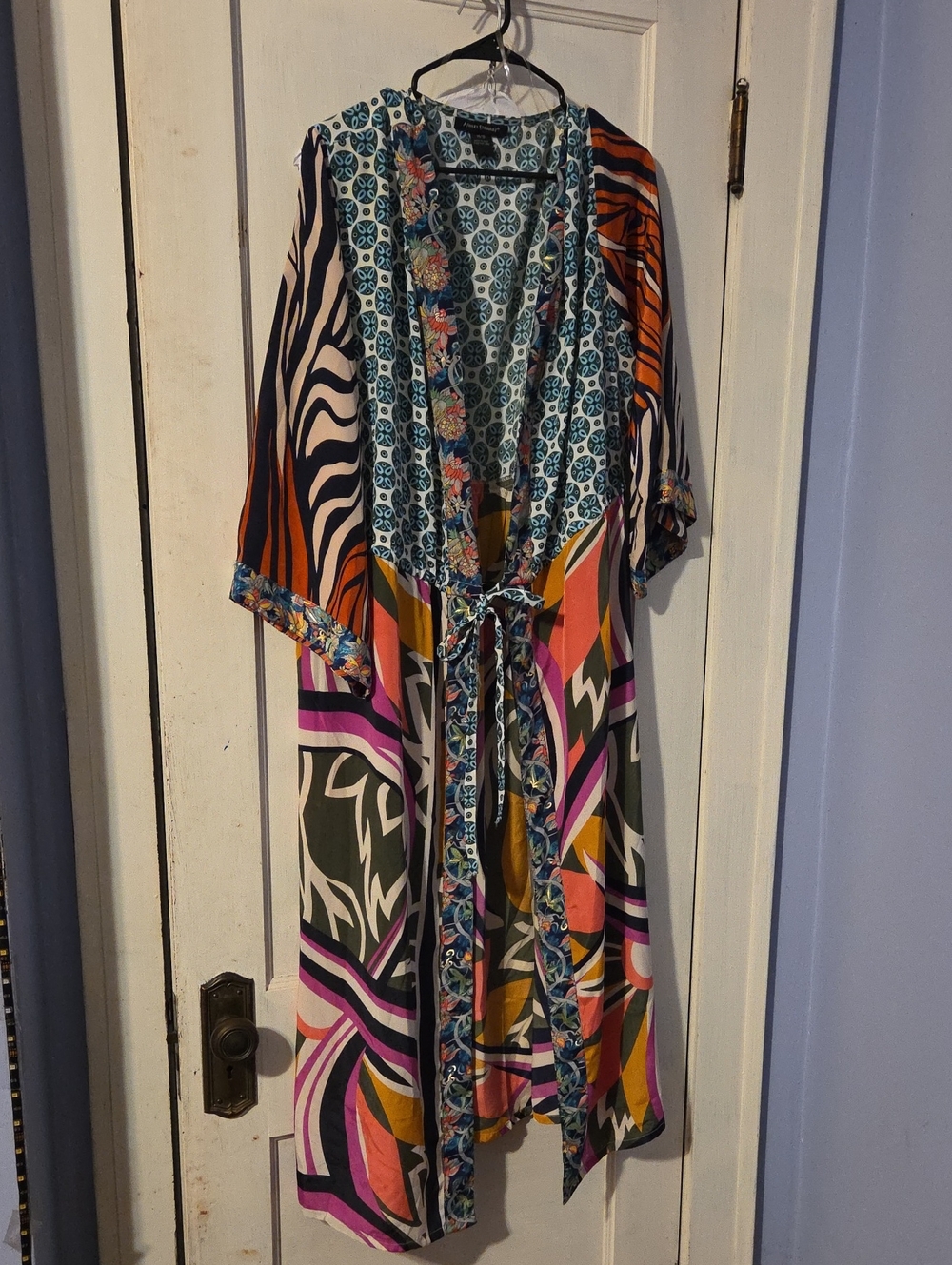 💕🦋 Multicolor Printed Kimono Dress with Tie Waist